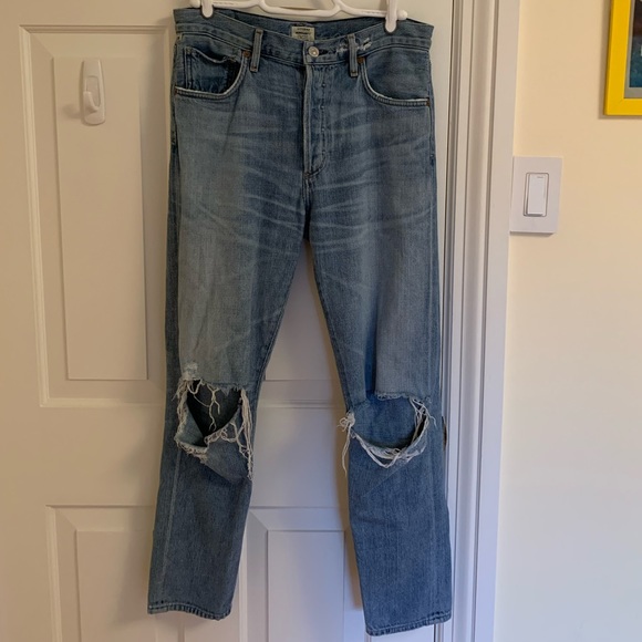 Citizens of Humanity Liya High Rise Classic Fit Jean - light wash, torn - Picture 3 of 7